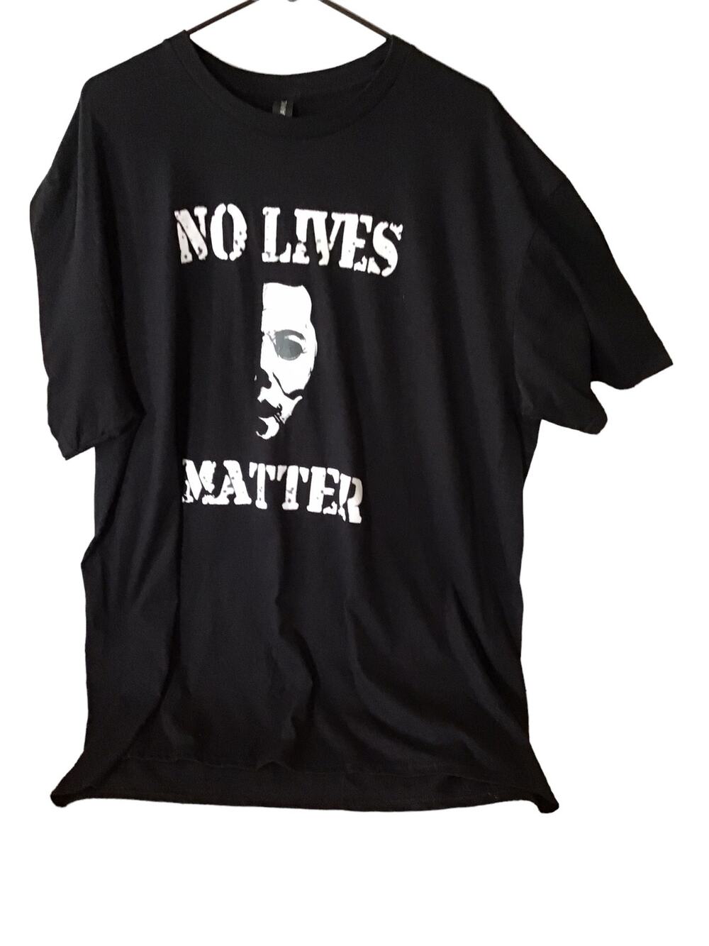 Halloween “No Lives Matter”  Michael Myers’s Tee Size 2XL